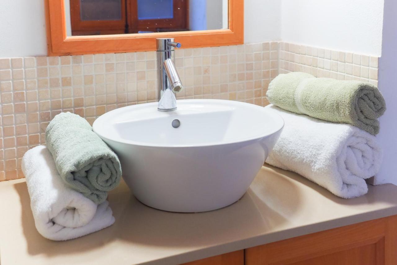 Myrto House Aparthotel Tochni Ngoại thất bức ảnh